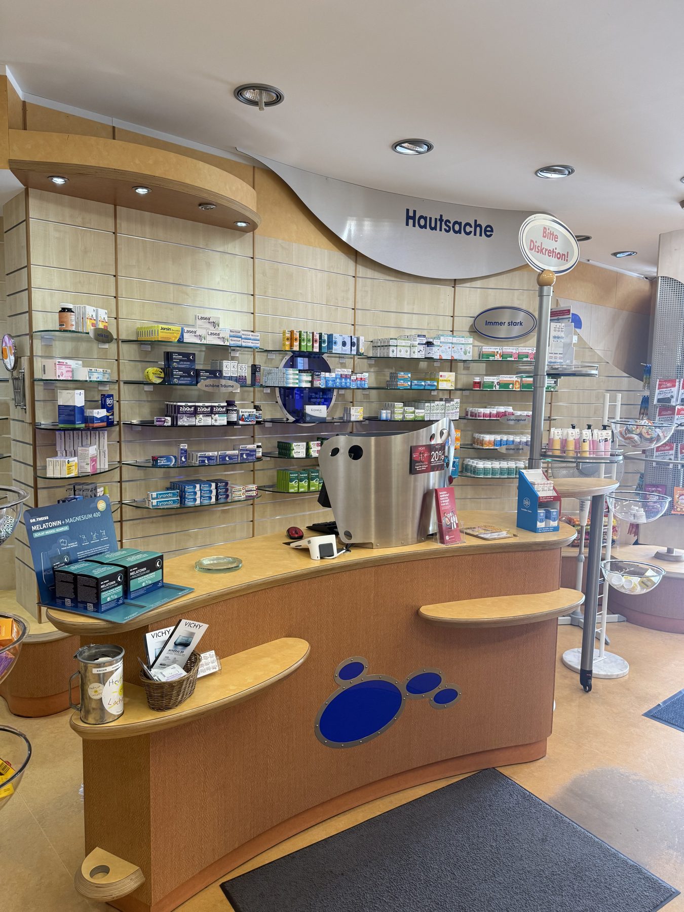 Bereich Liebe vital in der Delphin-Apotheke